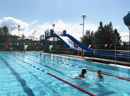 25-meter pool and slides at Grafarvogslaug