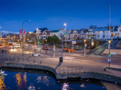 Við Lækjargötu. Ljósmynd Ragnar Th. Sigurðsson