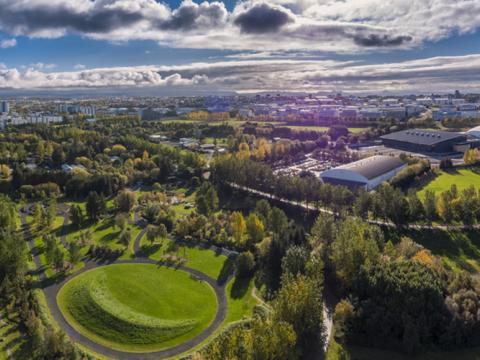 Loftmynd yfir Laugardal.