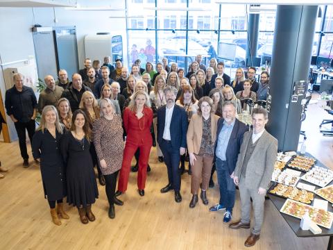 Hópurinn sem var viðstaddur athöfnina í dag. 