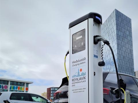 Hleðslustöð í Borgartúni.