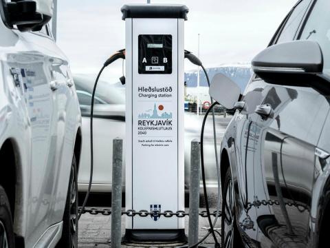 Hleðslustöð fyrir bíla.