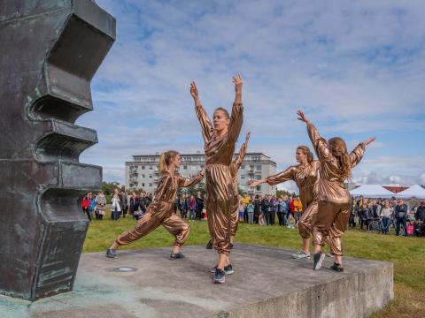 Frá setningu Menningarnætur við Hagatorg árið 2019.