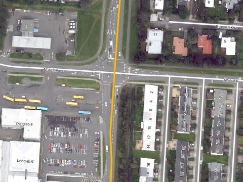 Loftmyndakort af gatnamótum Stekkjarbakka og Álfabakka.