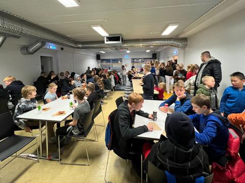 Félagsmiðstöðvagestir fagna 30 ára afmæli Hólmasels.