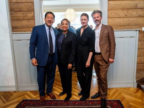 Borgarstjórahjón í Höfða. Frá vinstri, Bruce Harrell og Joanne Harrell, Arna Dögg Einarsdóttir og Dagur B. Eggertsson