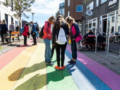 Young people on Skólavörðustígur