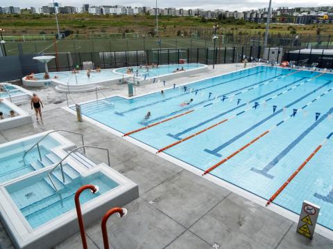 Dalslaug í Úlfarsárdal, en þar verður engin viðhaldslokun í sumar