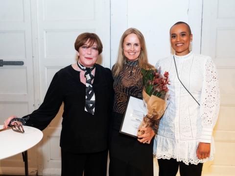 At the Munda Art Prize presentation from left: Ólöf Kristín Sigurðardóttir, museum director, Anna Júlía Friðbjörnsdóttir, artist and Sanna Magdalena Mörtudóttir, president of City Council.