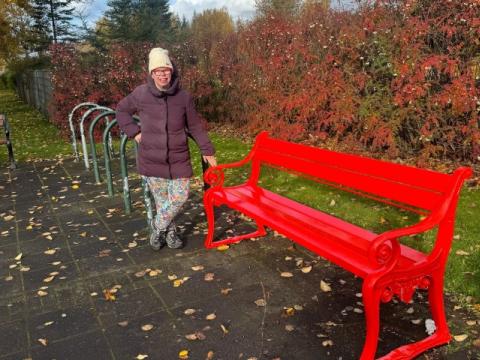 Steinunn Ása Þorvaldsdóttir, Human Rights Office employee and media personality, at the chat bench
