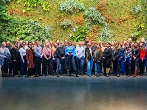 Hópmynd með borgarstjóra.