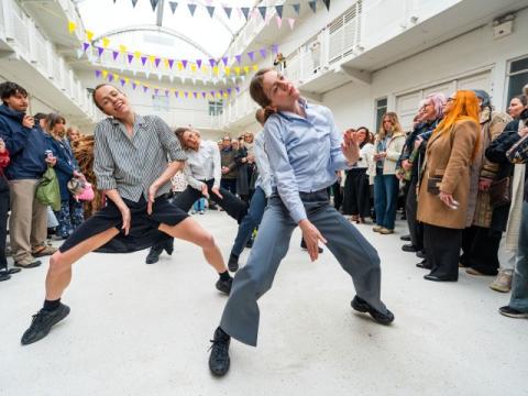 Íslenski dansflokkurinn við opnun Listhátíðar í Reykjavík í Listasafni Reykjavíkur.