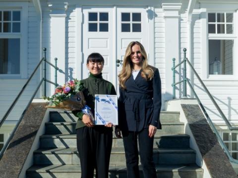 Scholarship recipient Yu Yasuhira and Mayor Hildur Björnsdóttir following the ceremony at Höfði