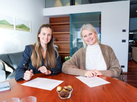 Hildur Björnsdóttir, borgarstjóri, og Jóhanna Vilhjálmsdóttir, formaður Spirit of Humaity Forum.
