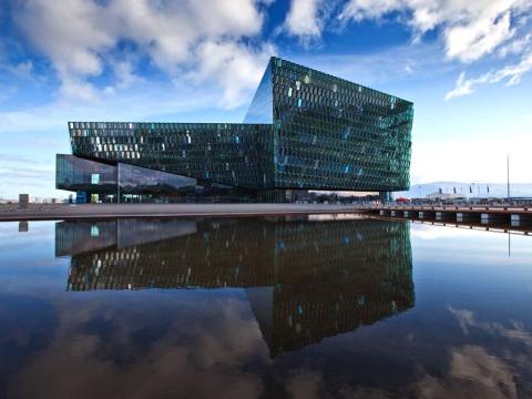 Tónlistarhúsið Harpa.