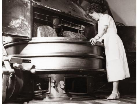 Gömul mynd frá sælgætisgerðinni Nóa