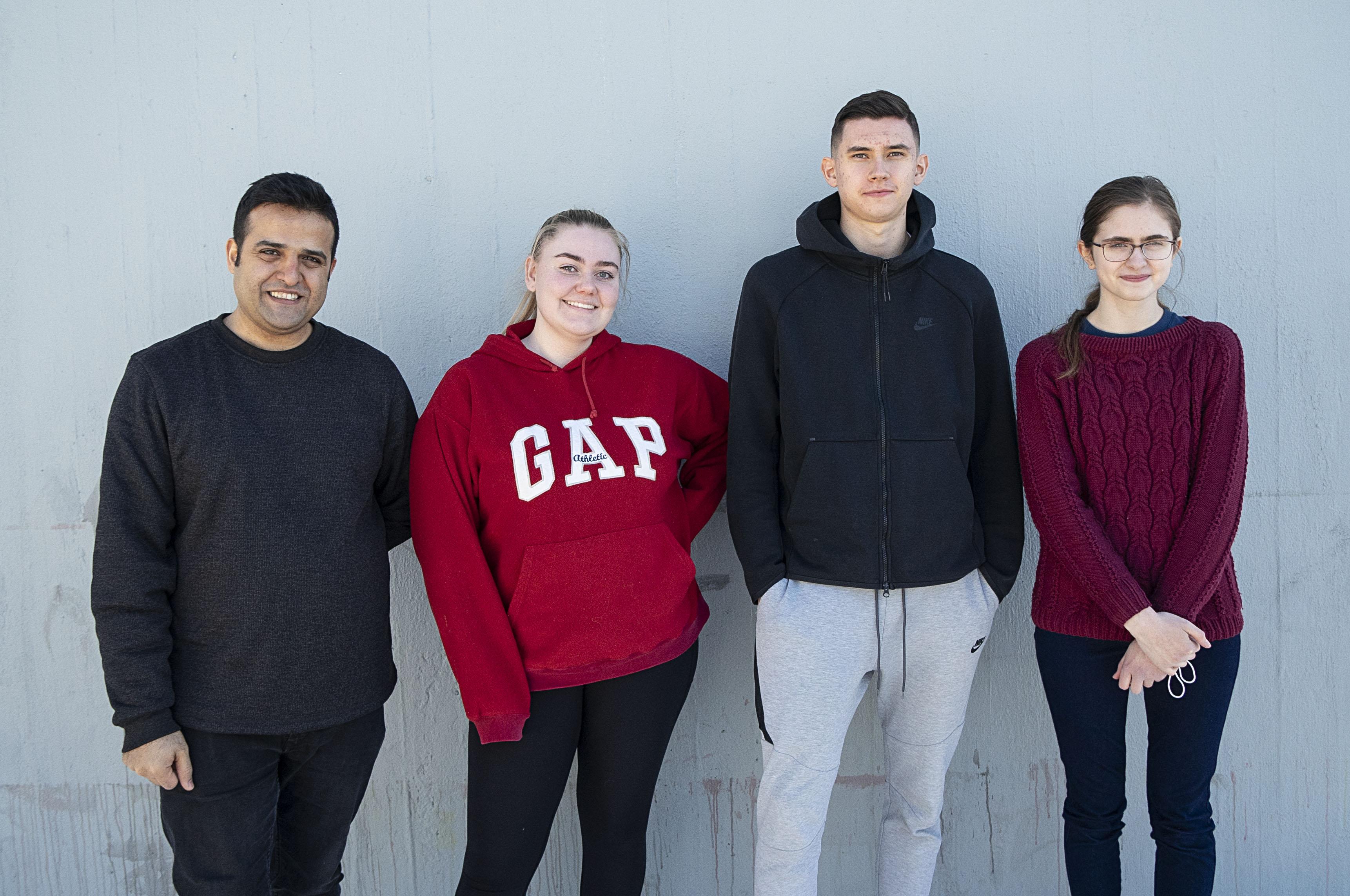 Sina Farrahi, Sólveig María Guðrúnar-Sölvadóttir, Guðmundur Arnar Svavarsson og Anna Lilja Óskarsdóttir hófu öll nýlega störf á Kvistaborg og líst vel á starfið í Fossvogsdalnum.