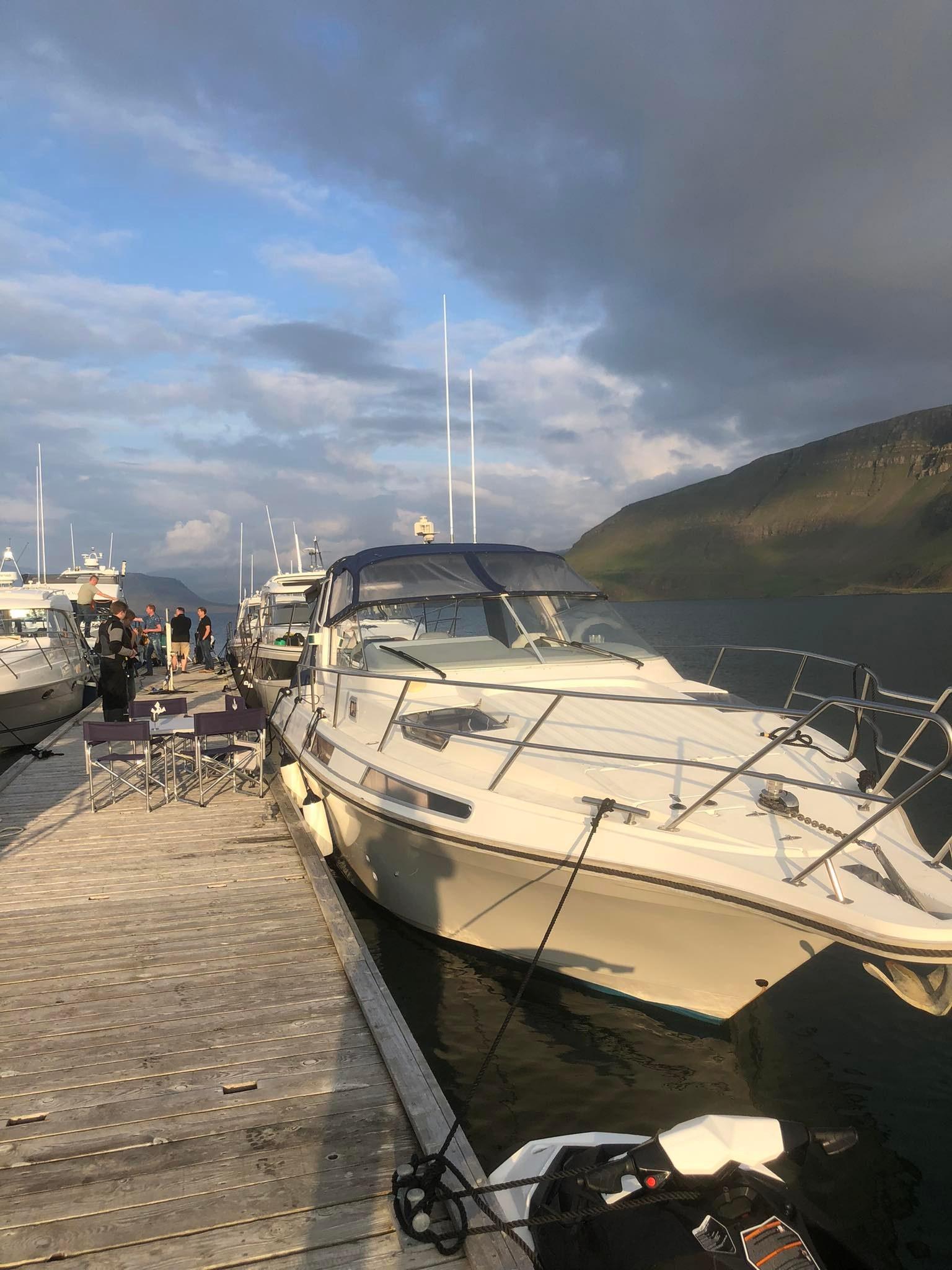 Fjord-snekkjan er falleg og hefur svefnpláss fyrir fimm manns.