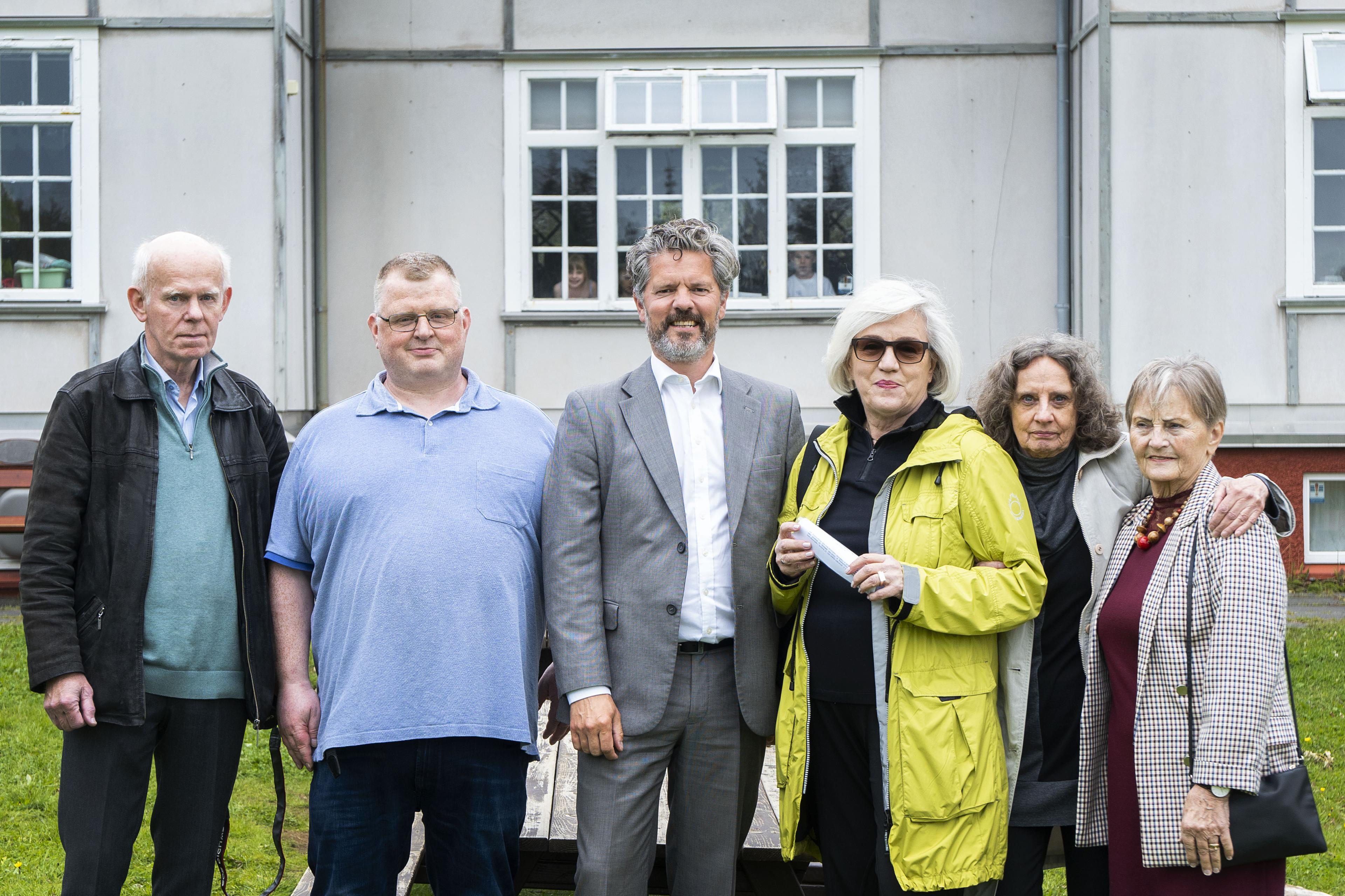 Stjórn Sumargjafar með borgarstjóra.
