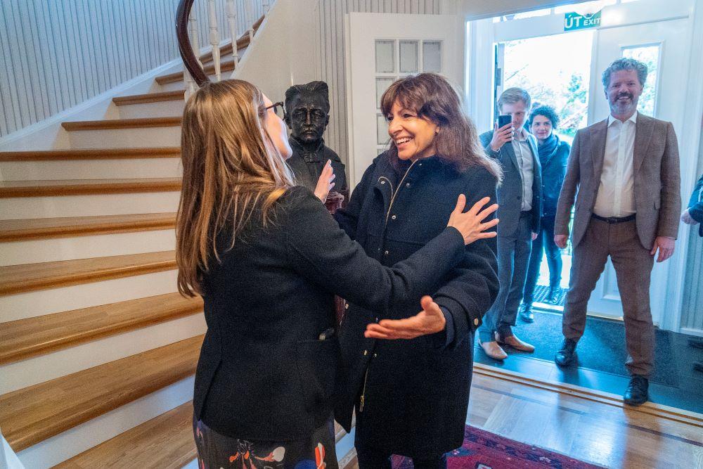 Anne Hidalgo og Katrin Jakobsdóttir