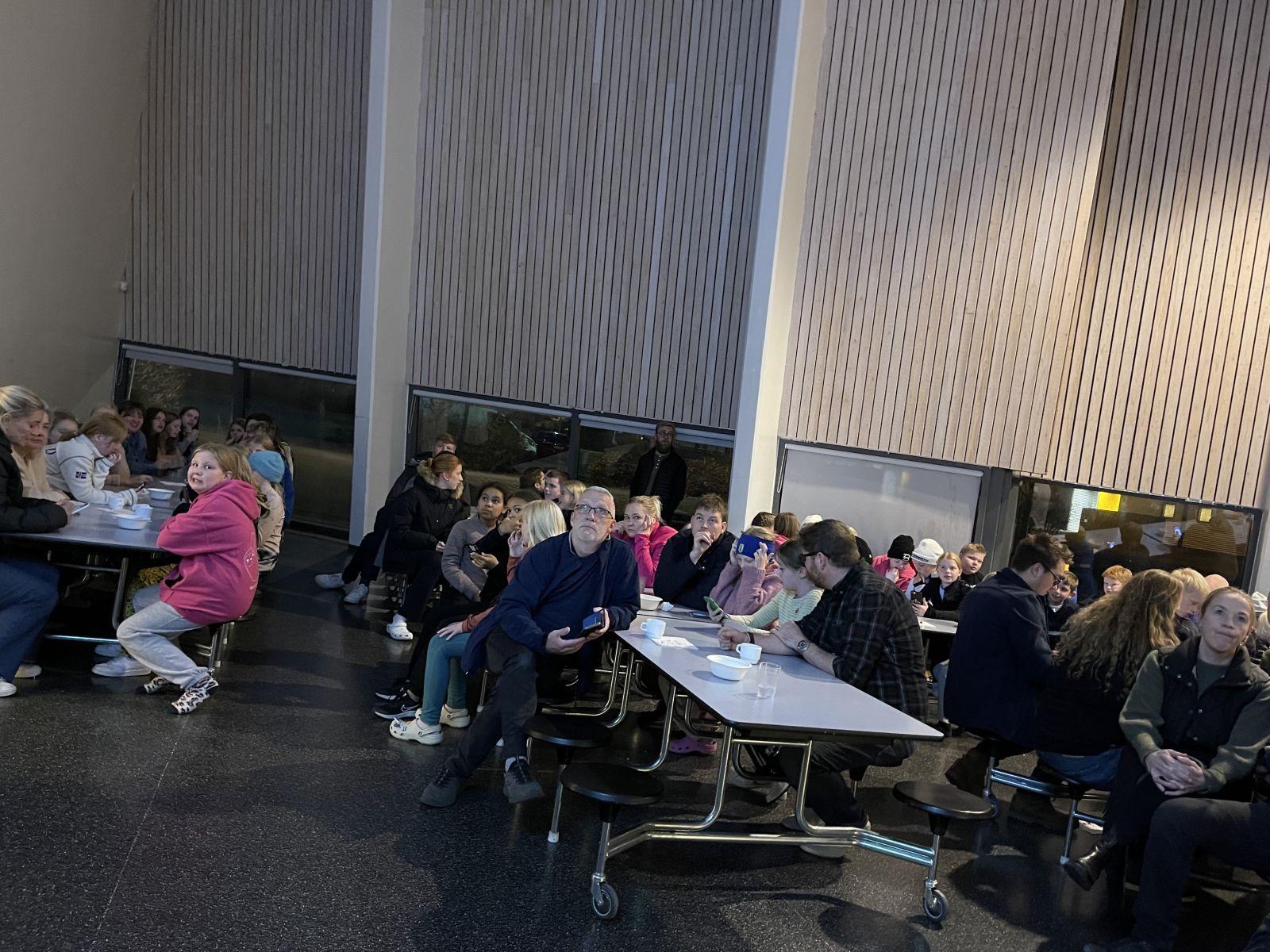 Krakkar í félagsmiðstöð