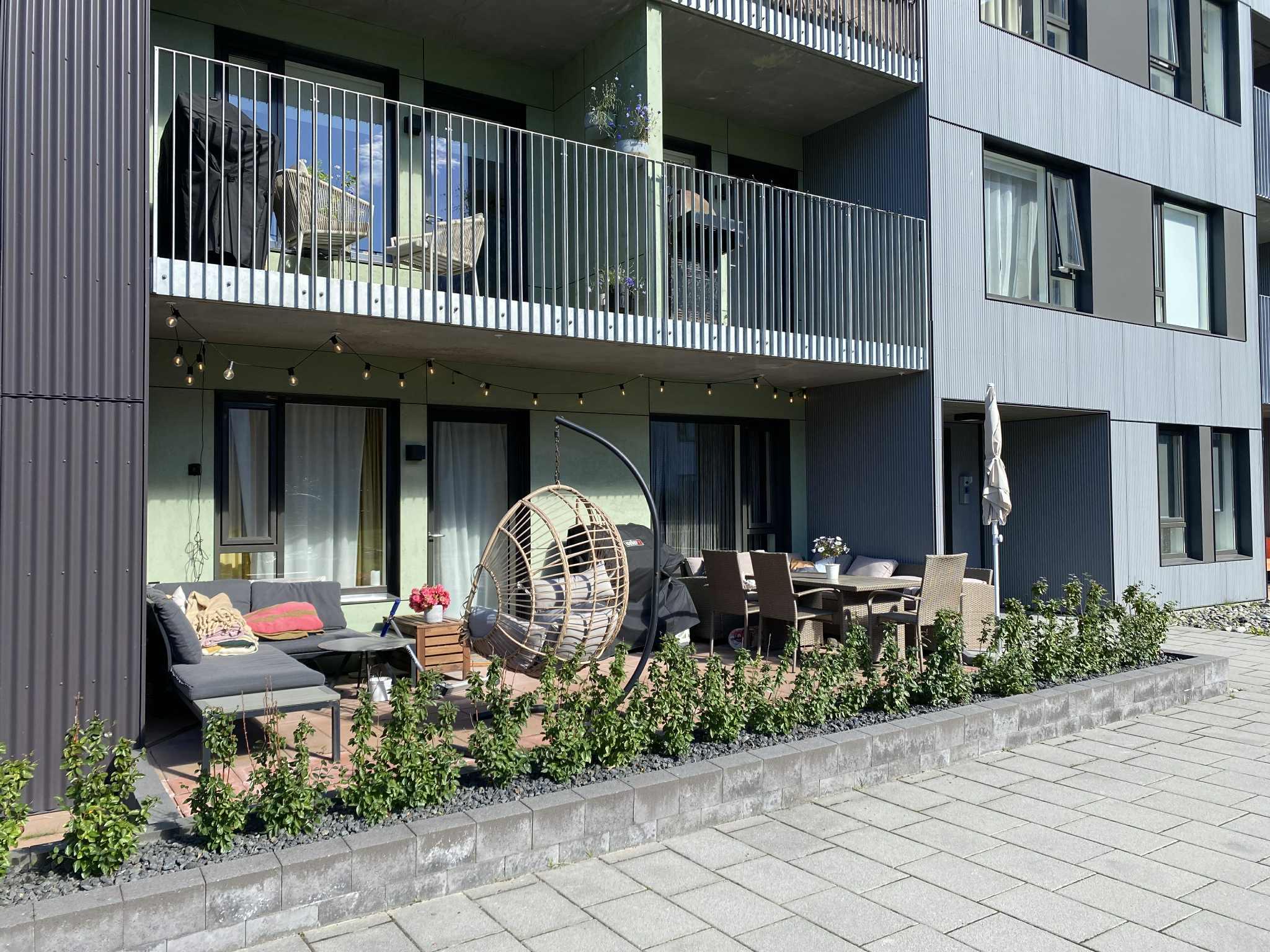 Haukahlíð 5, Smyrilshlíð 2, 4, 6, 8 and 10, Fálkahlíð 6 and Hlíðarfótur 11, 13, 15 and 17 (Multi-family lot) 