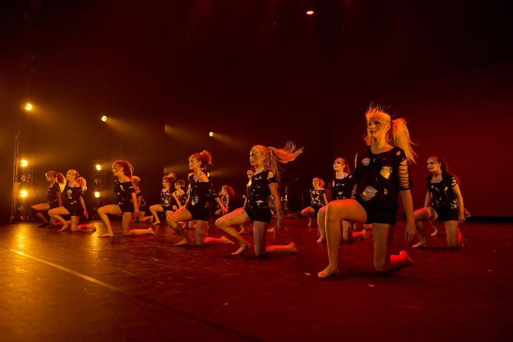 Atriði Laugalækjarskóla í Skrekk 2025.