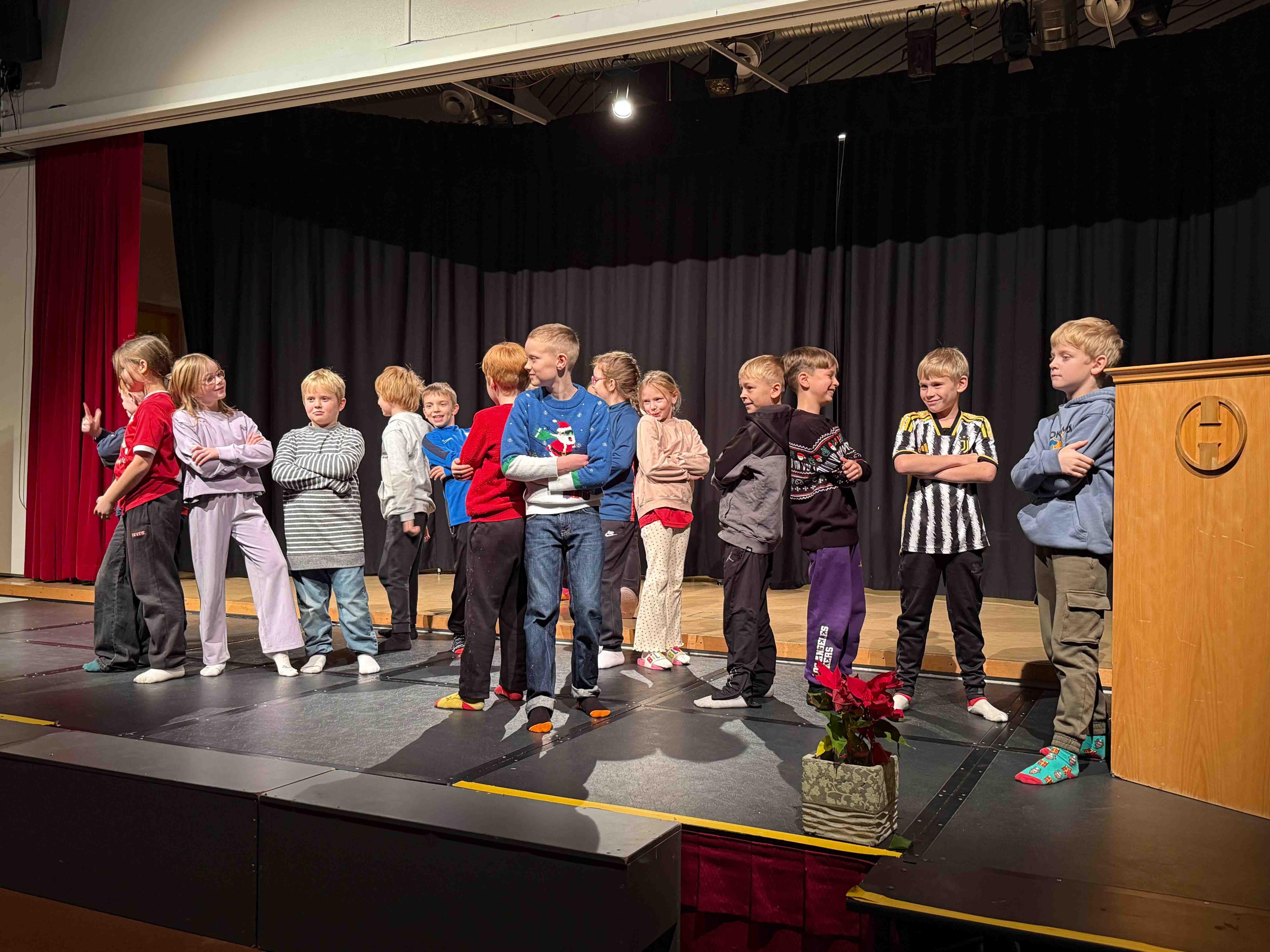 Photo from Hlíðaskóli's 70th anniversary