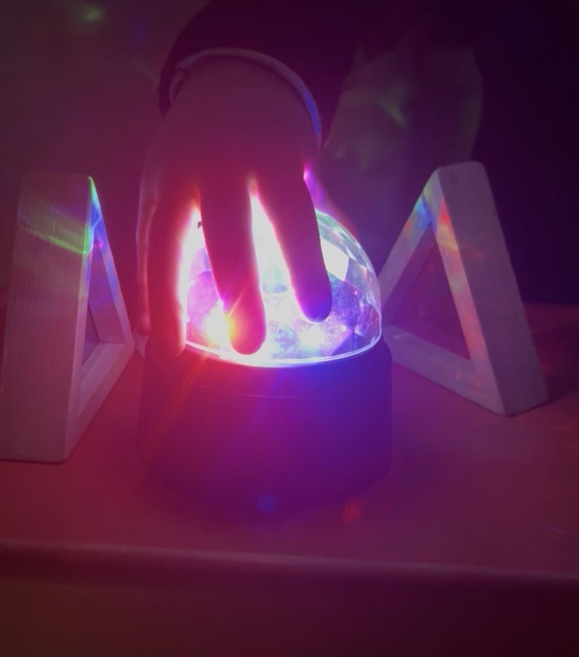 Mynd frá ljósadegi í Maríuborg.