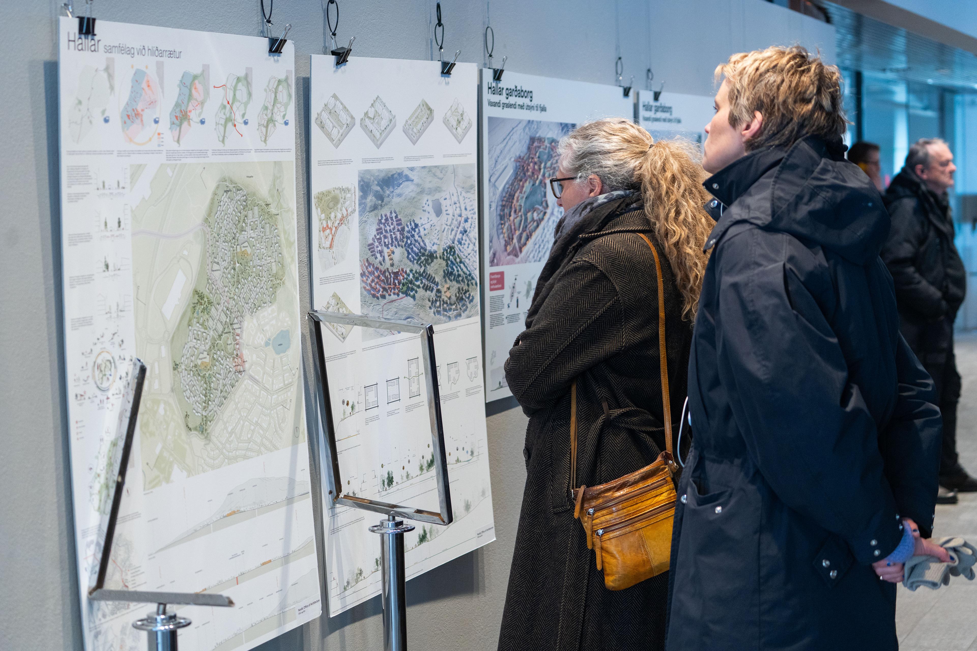 Vinningstillaga fyrir Hallahverfi var gerð opinber á húsnæðisfundi borgarstjóra.