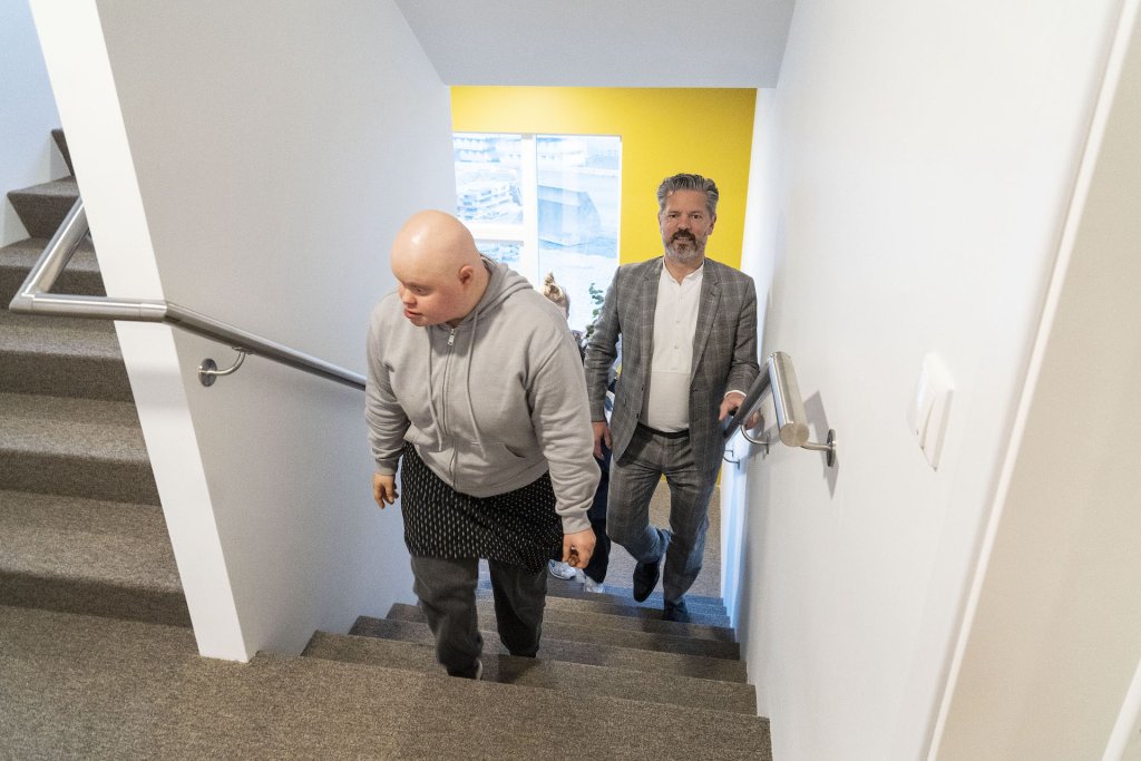 Húsið skoðað