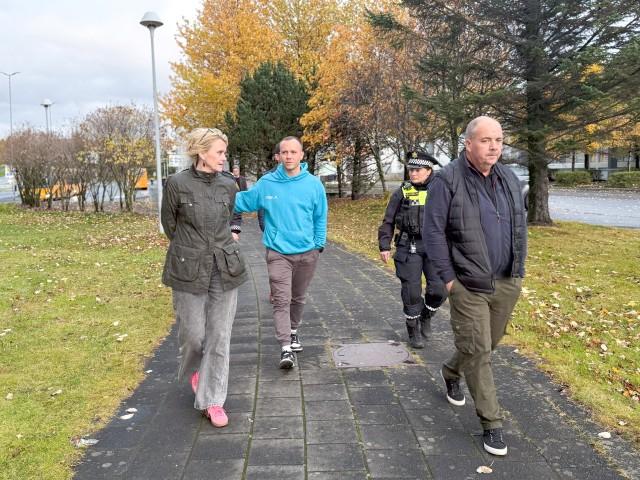 Walking and chatting around Mjódd with Community Police and Flotinn.