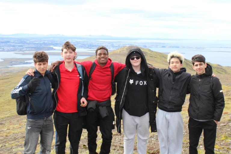 Breiðholtsskóli upper primary school's Mount Esja hike