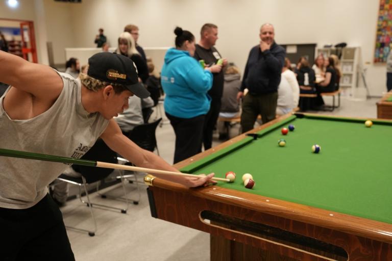 Photo from the teen forum at Ölduselsskóli.