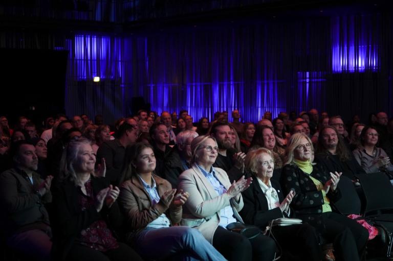 From the Young People's Icelandic Language Award presentation. 