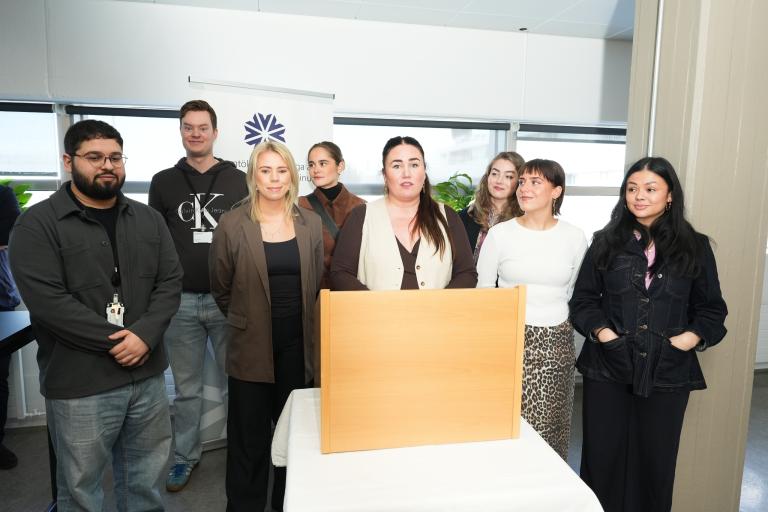 Starfsfólk Púlsins, sem er bráða- og viðbragðsteymi vegna ofbeldis meðal barna. 