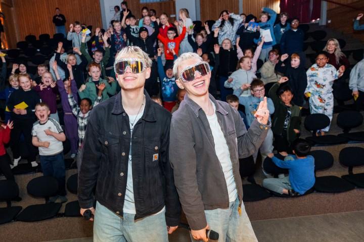 VÆB - Bræðurnir Matthías og Hálfdán 