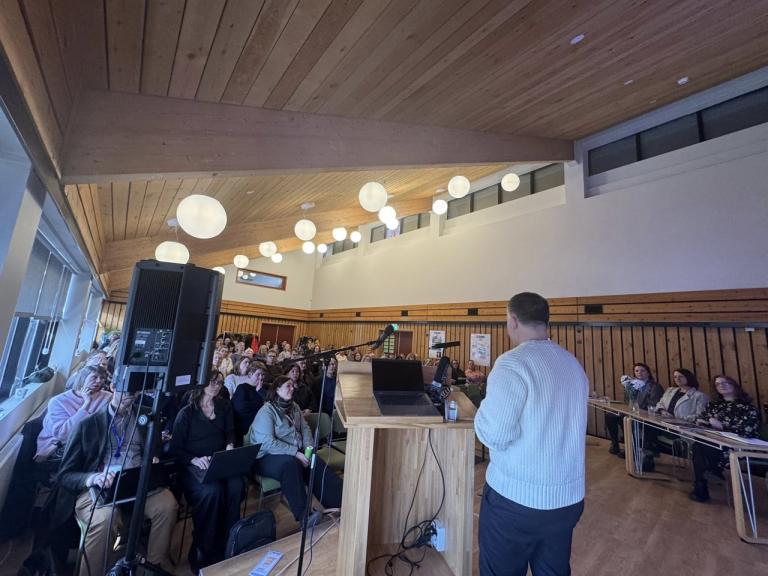Mynd frá málþingi í Gerðubergi um orðaforðaaðferðina Starling.