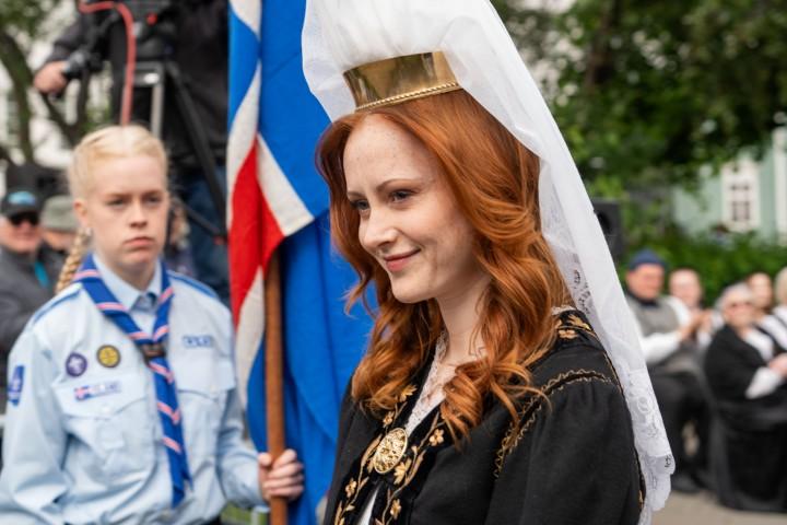 Elín Hall, leikkona er fjallkonan í ár og flutti