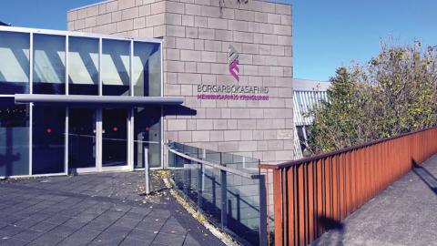 Kringlan City Library.