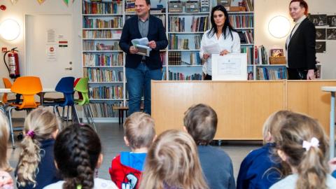 Hvatningarverðlaun veitt í Klettaborg.