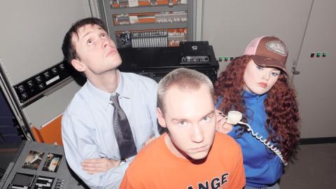 Meðlimir hljómsveitarinnar Inspector Spacetime, Egill, Elías og Vaka.