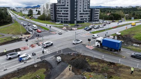 Framkvæmdirnar á Höfðabakka hafa staðið yfir í sumar.