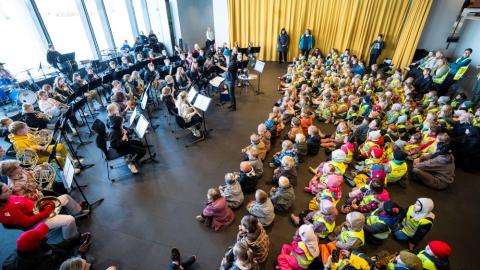 Skólahljómsveit Vesturbæjar og Miðbæjar spilar í Tjarnarsal