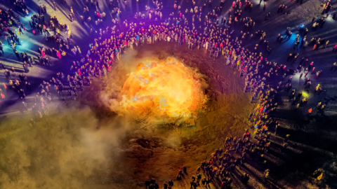 New Year's bonfire at Ægisíða in Reykjavík